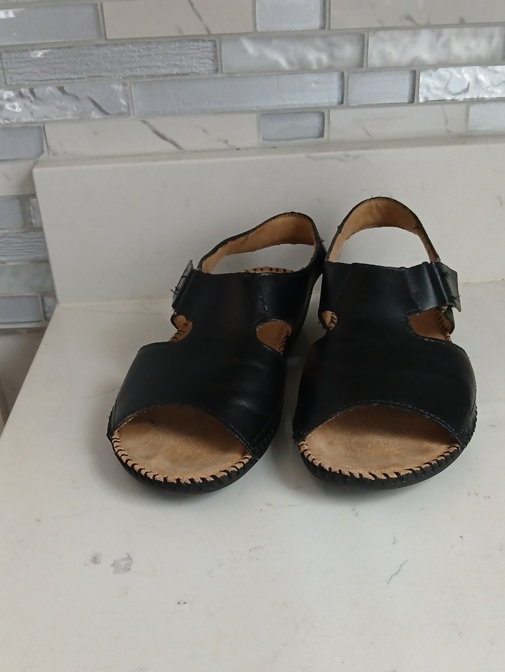 Naturalizer Black Leather Open-Toe Sandals